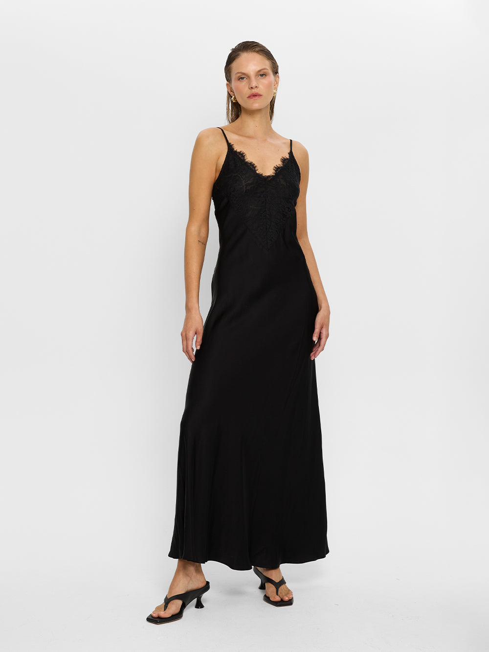 Amanda Maxi Dress | KIVARI