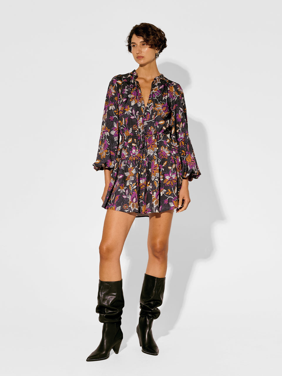 Imani Mini Dress KIVARI | Model wears floral printed mini dress