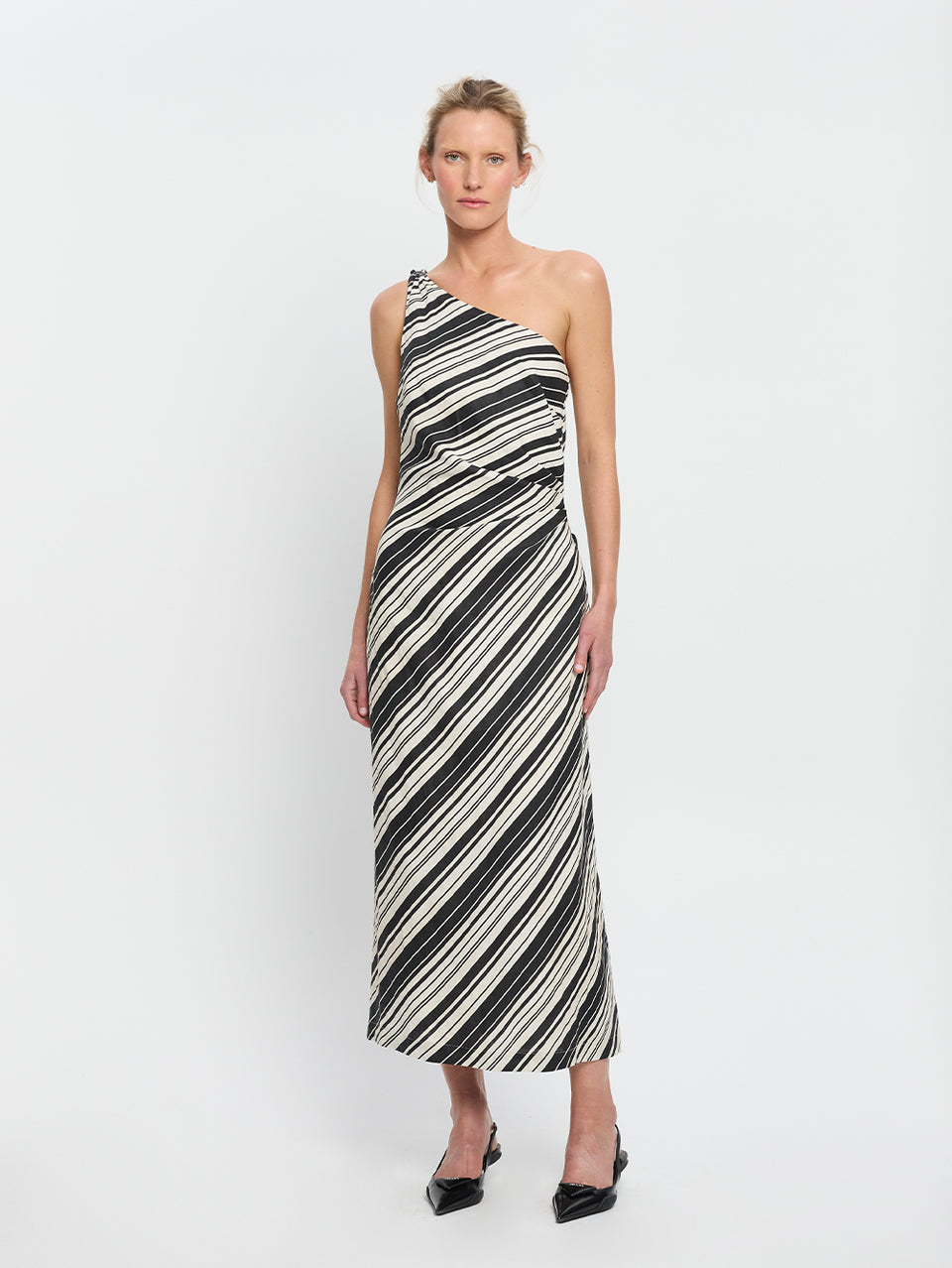 Sara Midi Dress KIVARI | Model wears stripe one shoulder linen midi dress