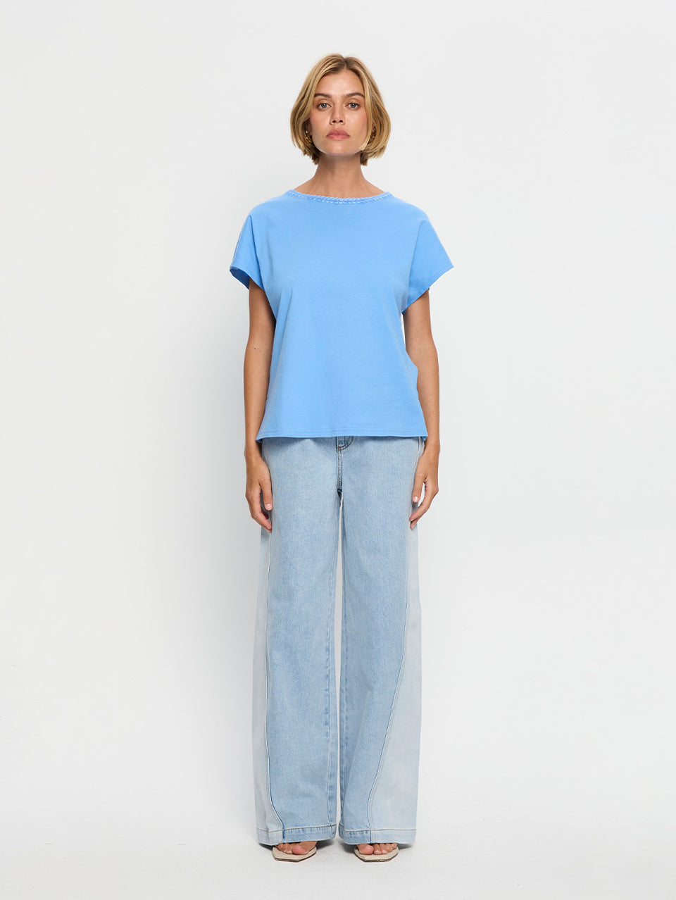 Thea Tee - Blue