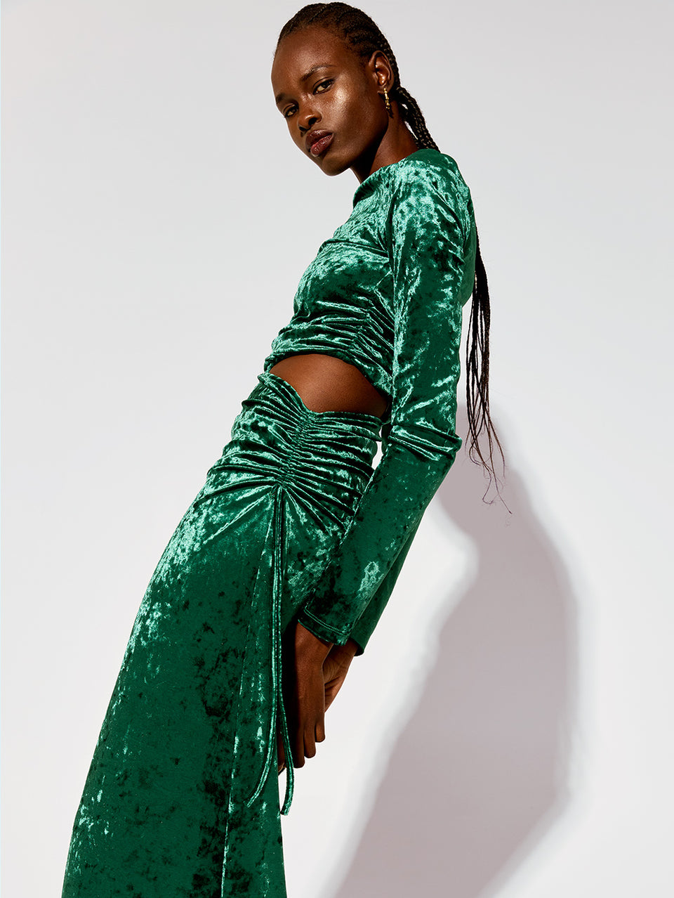 Violetta Maxi Dress KIVARI | Model wears emerald green velvet dress 